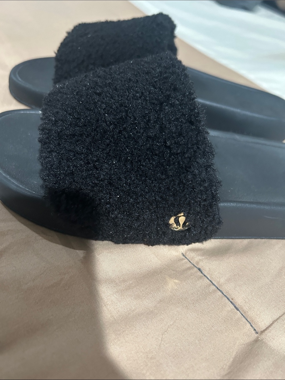 lululemon athletica Black Shearling Slide Sandals